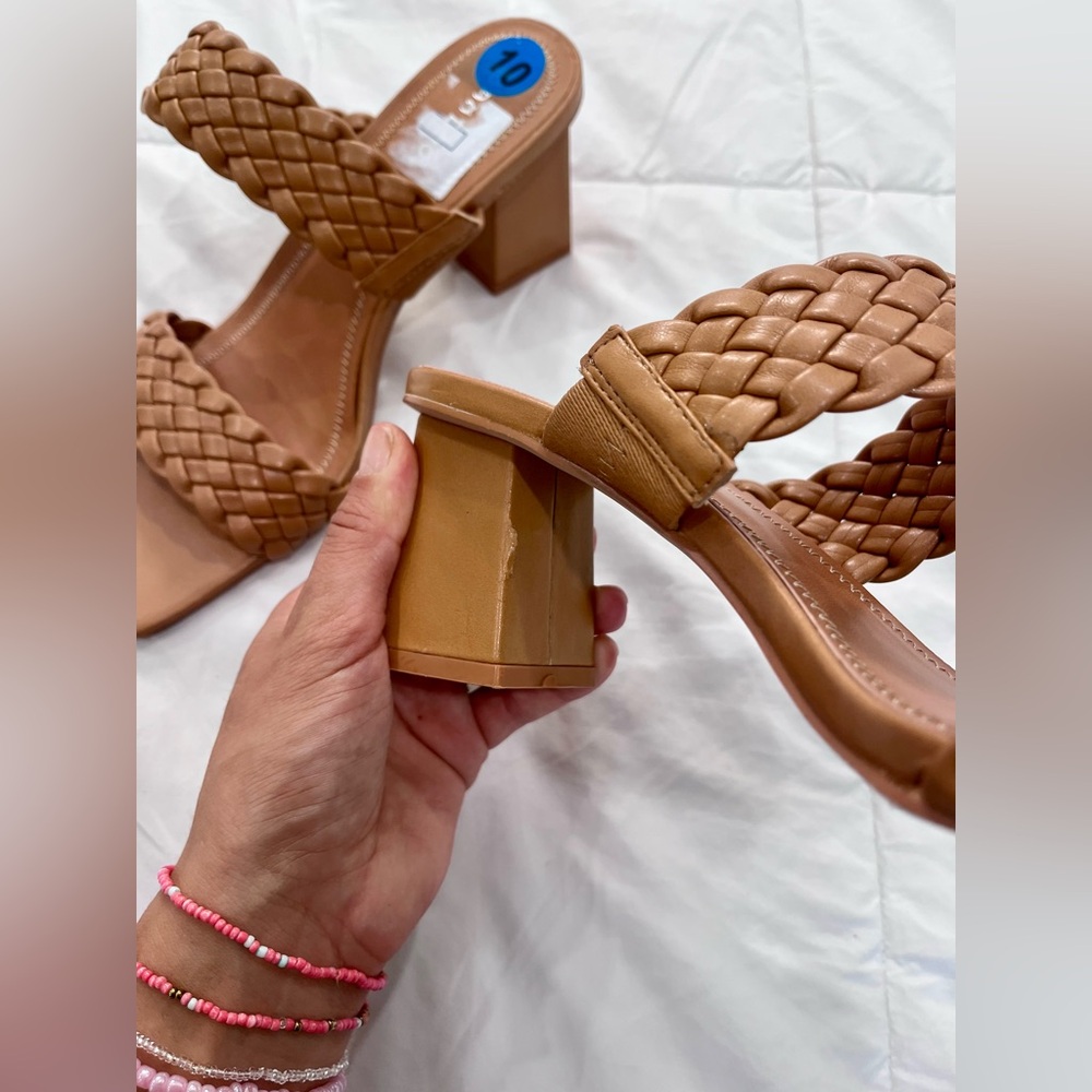 Womens Tan Braided Strappy Square Open Toe Slip On Chunky Heeled Sandals Size 10 - Picture 8 of 12